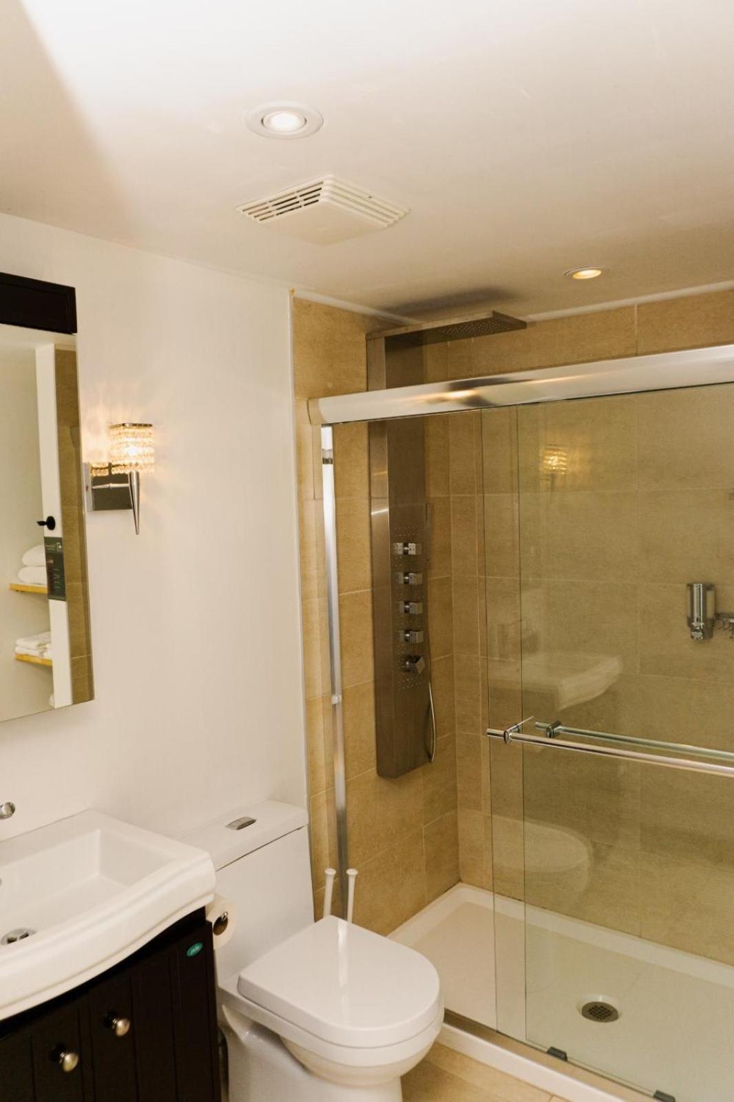 Condo Hotel Au Pied Du Mont Orford Номер фото